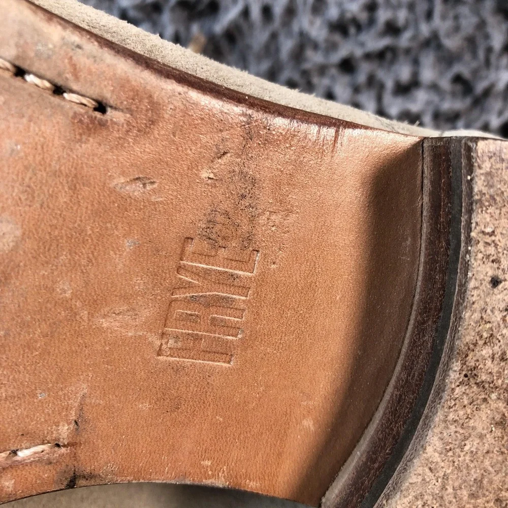 Frye Boots Mens Size 9.5 Beige Suede Chukka Ankle Leather Sole Dress Casual